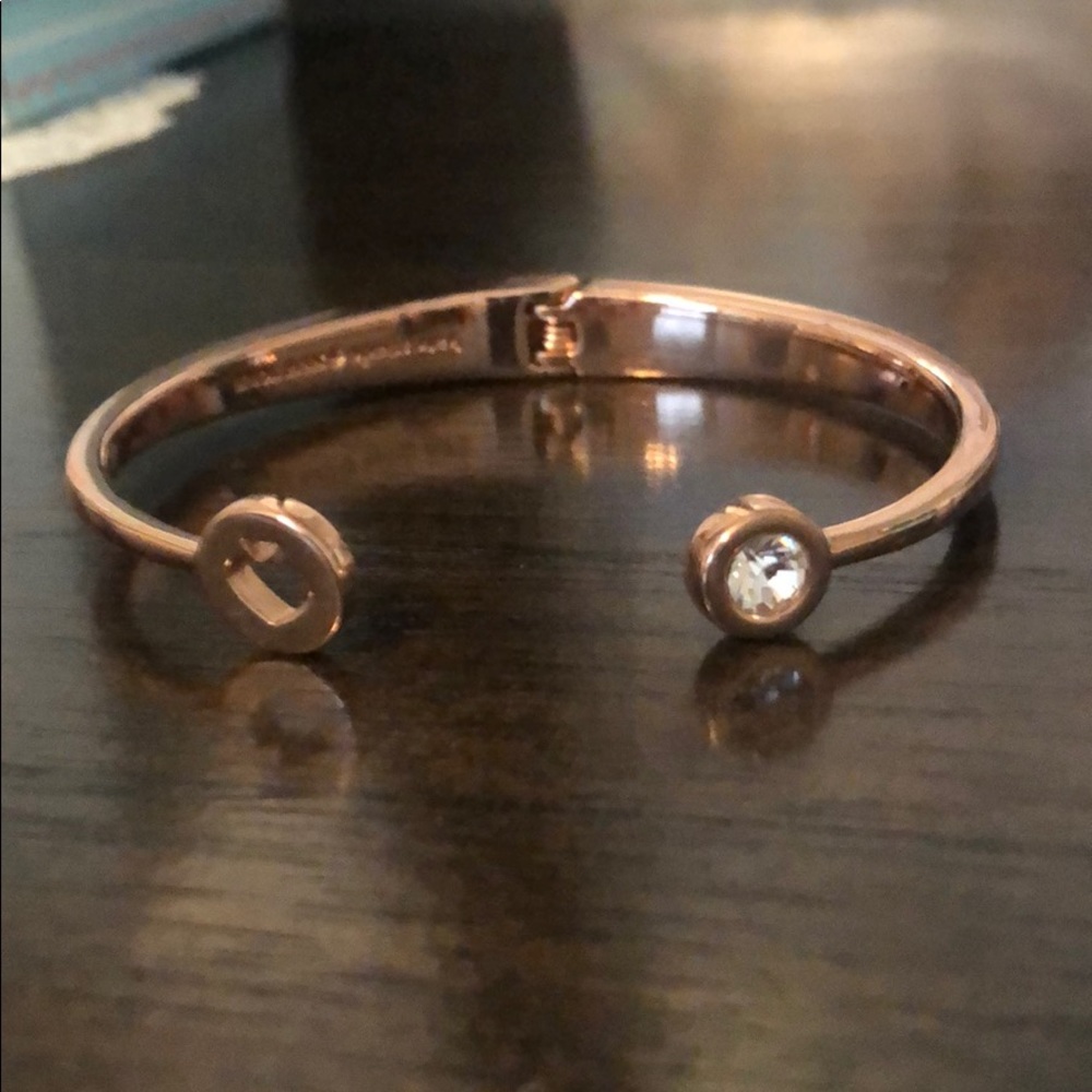 Spade cutout bracelet